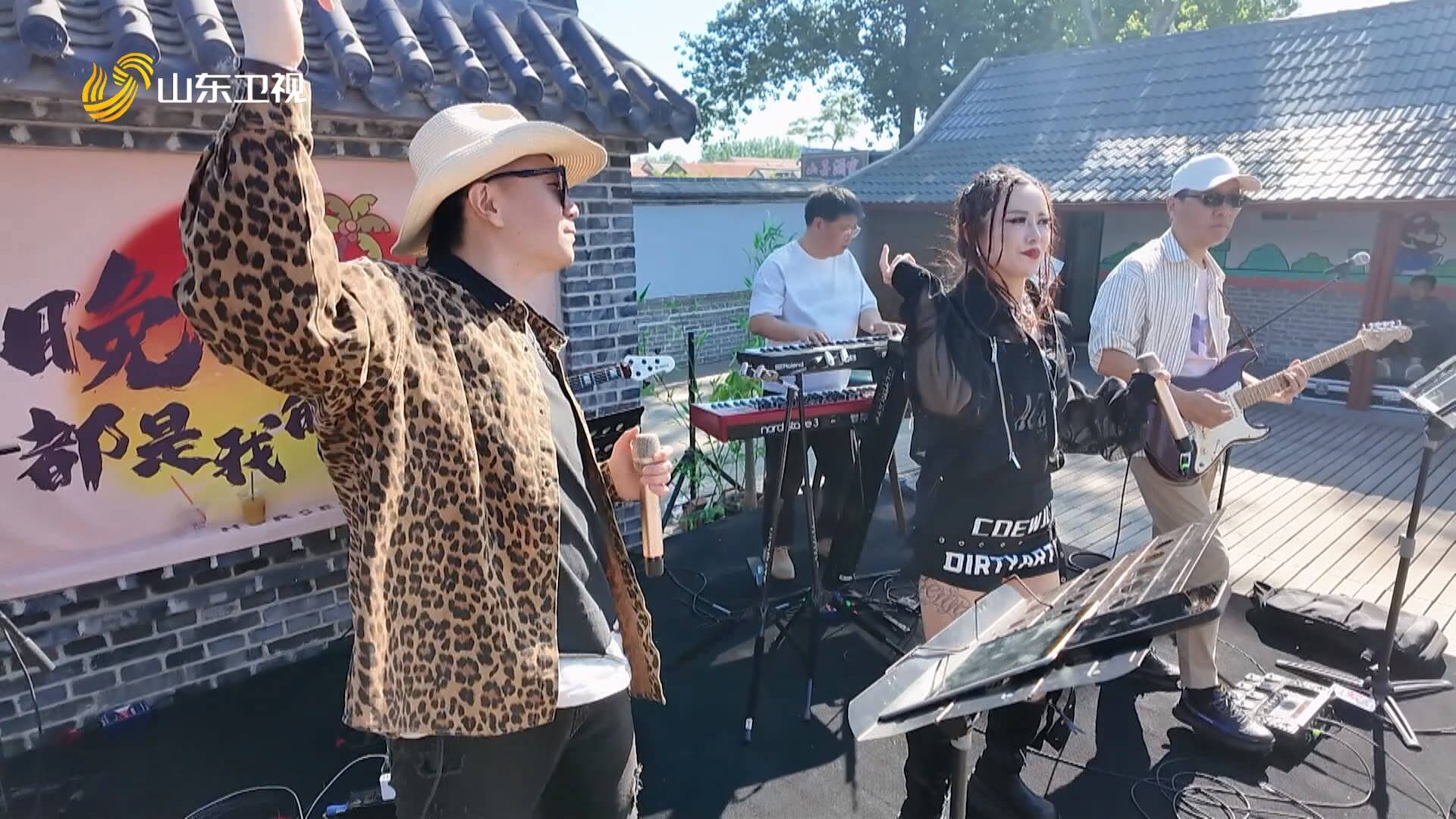 推进农业农村现代化｜“生态红线”变“产业名片” 小山村脱困蝶变