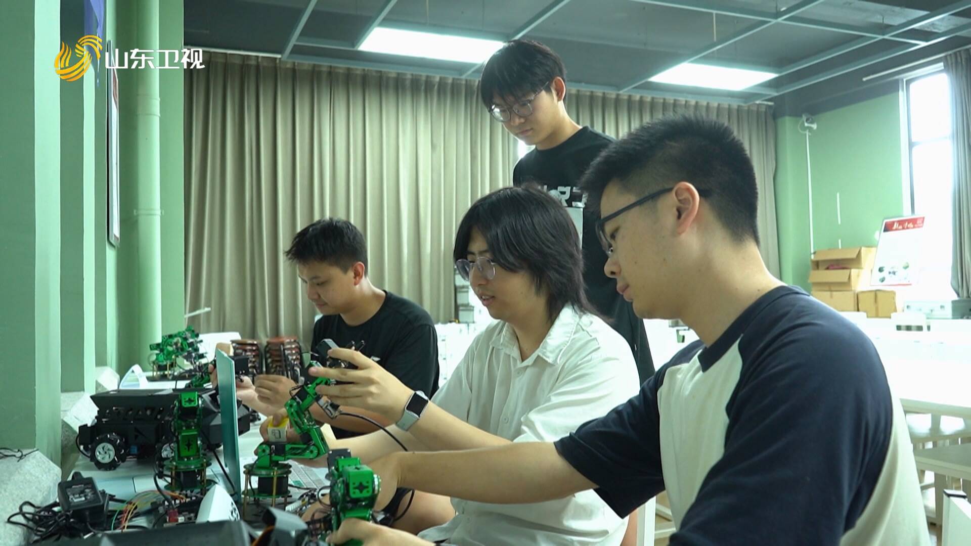 开局“十五五” 奋斗正当时·干事创业 担当尽责｜从单点突破到营造生态 打造“AI+超级个体”创业热土