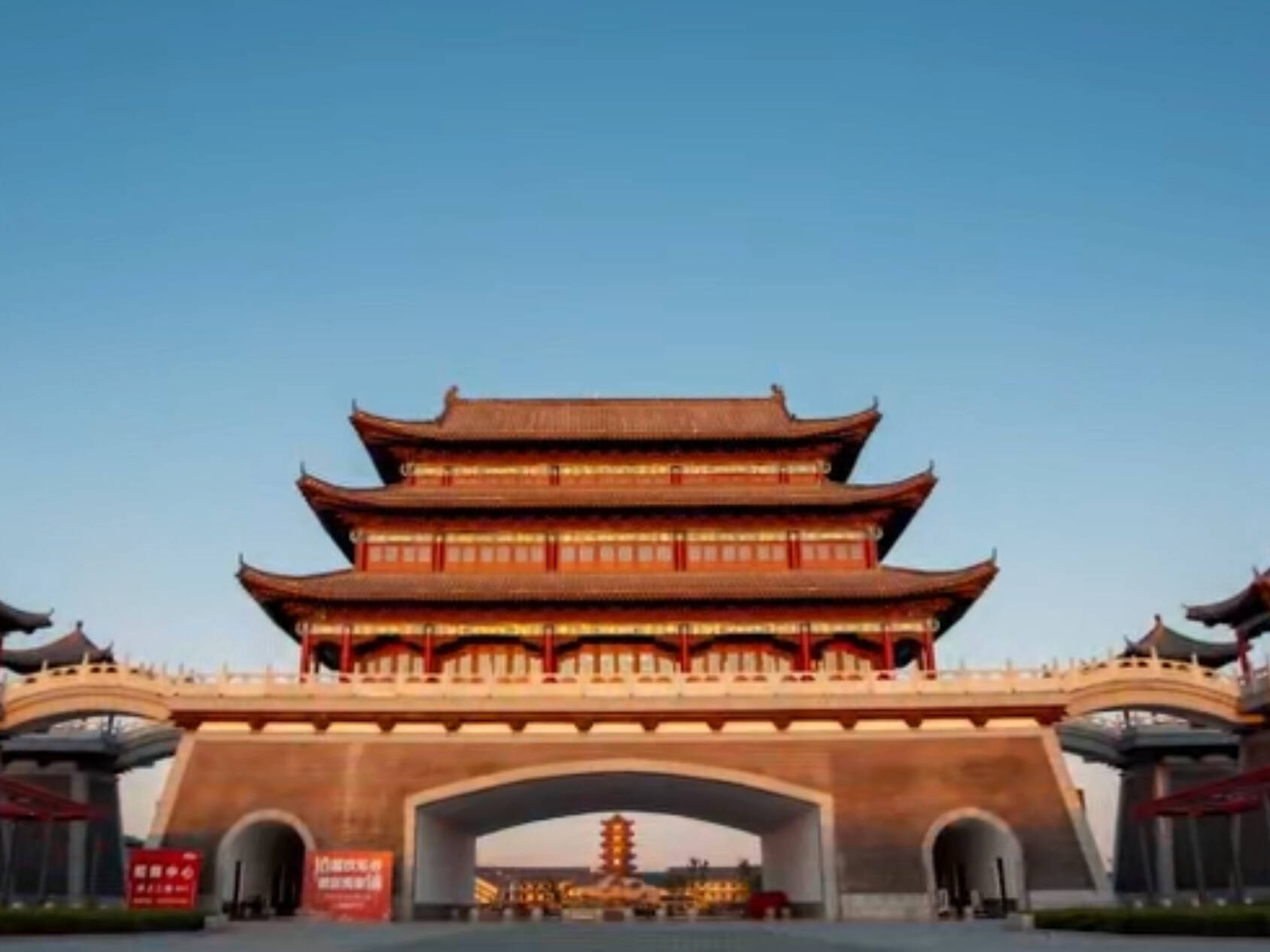 活力中国调研行｜“撸铁”之城让冰冷器械变身适配美好生活的消费品(图1)