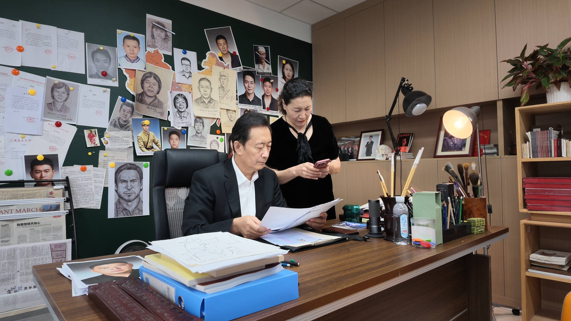 济南高新区的“好人”样本:一支画笔绘大爱 一碗热饭暖人间