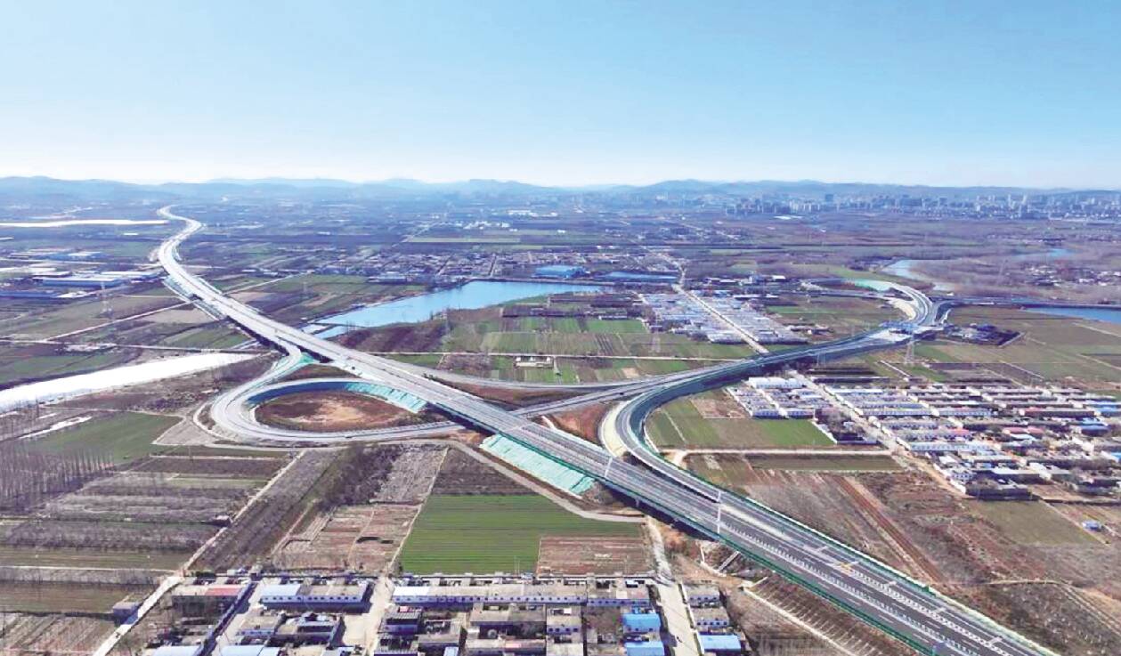 截至目前,肥城市农村公路总里程达2694.261公里 路载民生 通达未来