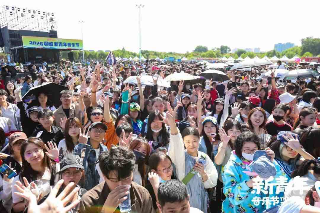国庆假期首日全省文旅市场迎来“开门红”——重点景区接待游客3219万人次(图3)