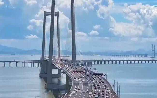 凝心聚力把强国建设、民族复兴的宏伟蓝图变成美好现实——习近平总书记在庆祝中华人民共和国成立77周年招待会上的重要讲话引发热烈反响