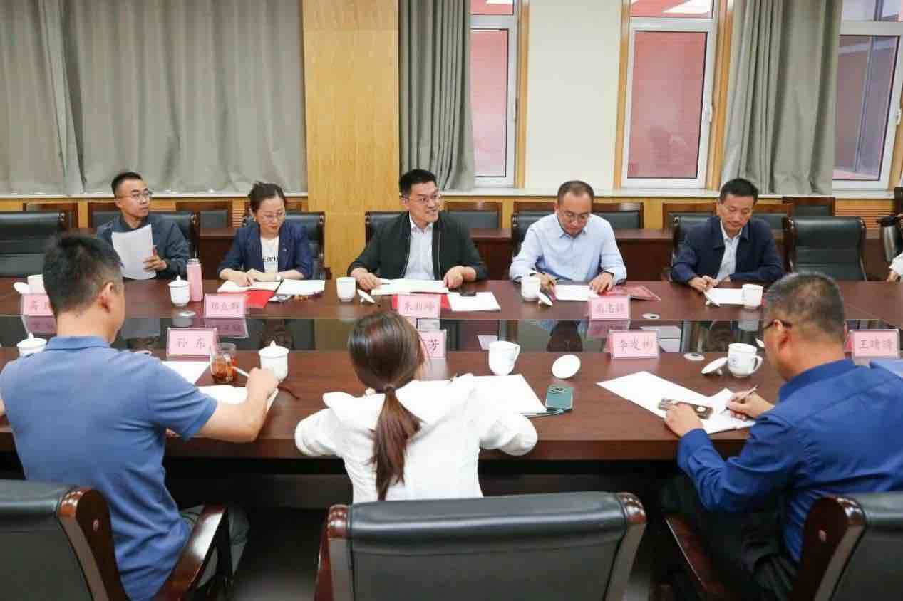 教育部全国劳动教育专题调研组到山东劳动职业技术学院调研(图3)