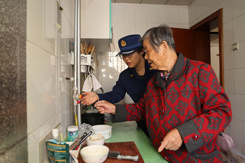 德州消防开展2026年国际减灾日主题消防宣传活动(图3)