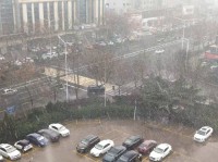 潍坊迎来2020年首场降雪 气象台发布道路结冰黄色预警