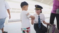 榜样力量|“90后高铁姑娘”孙鲁惠：旅客有需求，我们有行动！