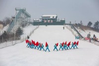 日照第二届冬季全民健身运动会雪上项目比赛举行 200余人参加四大项竞技