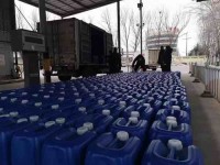 众志成城 抗击疫情丨济南爱心企业捐赠10吨消毒液、2600斤酒精