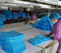 枣庄市中区一服装企业获批生产隔离衣，每天可生产2000套