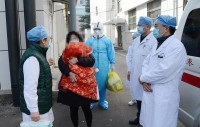 枣庄市最小新冠肺炎患者今日治愈出院 9个月 母女同时发病