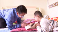 119秒丨济宁援湖北医疗队员结束休整回家，离家2个月终于见到了刚出生的小女儿