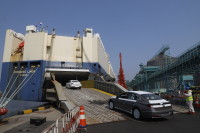356辆韩国现代发运沙特 山东港口青岛港正式开通乘用车国际中转业务