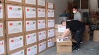 并肩战“疫”｜东营向国际友好城市捐赠抗击疫情医疗物资