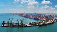 25秒丨山东港口日照港前1-5月累计完成货物吞吐量1.77亿吨 同比增长5.6%
