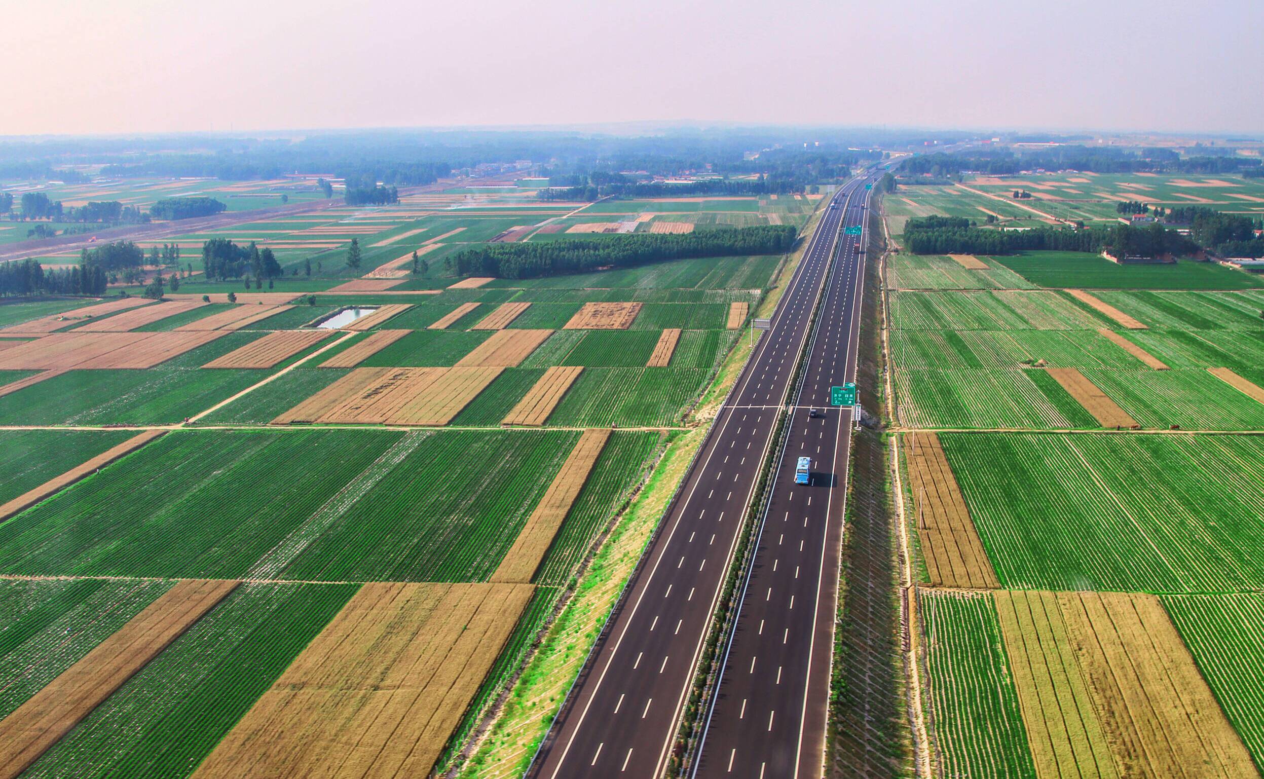 打造乡村振兴齐鲁样板春风化雨久久为功山东版宜居宜
