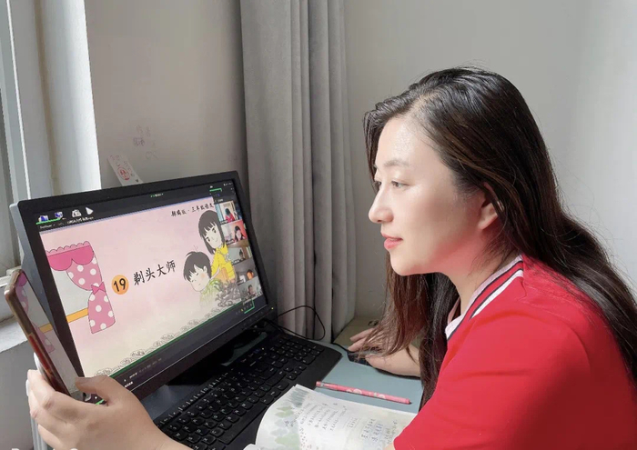 济南市燕柳小学教师张娜:云端坚守打造精彩"空中课堂"