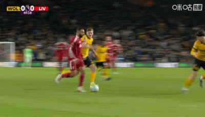 利物浦1-2狼队仍第5 萨拉赫破门加克波离谱空门变解围