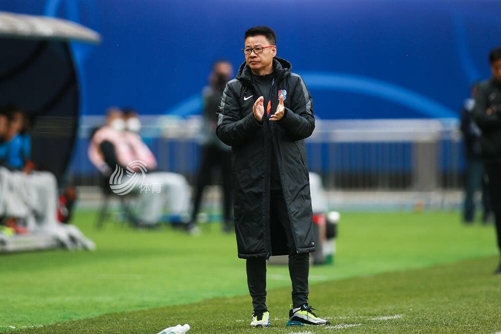 吴金贵决定辞去教练工作：教练组已无法提高队员  祝福球队未来会更好