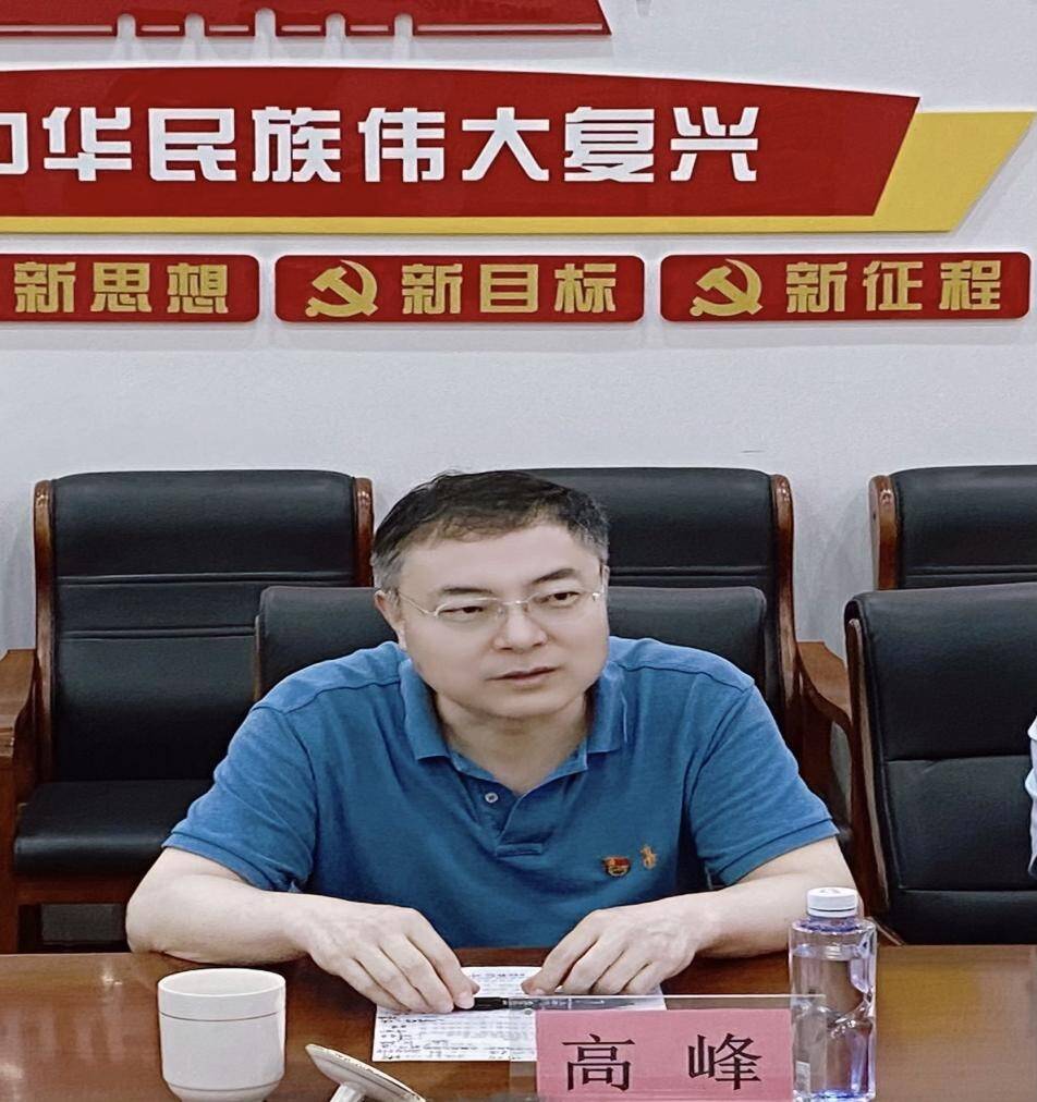 调研过程中,关爱退役军人协会筹备委员会主任吕洪伟介绍了军义集团11