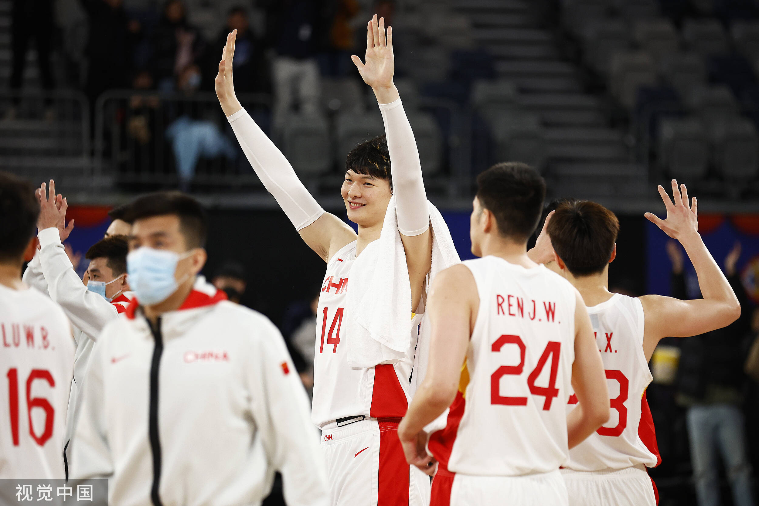 官方：亚历山大·乔尔杰维奇出任中国男篮主教练