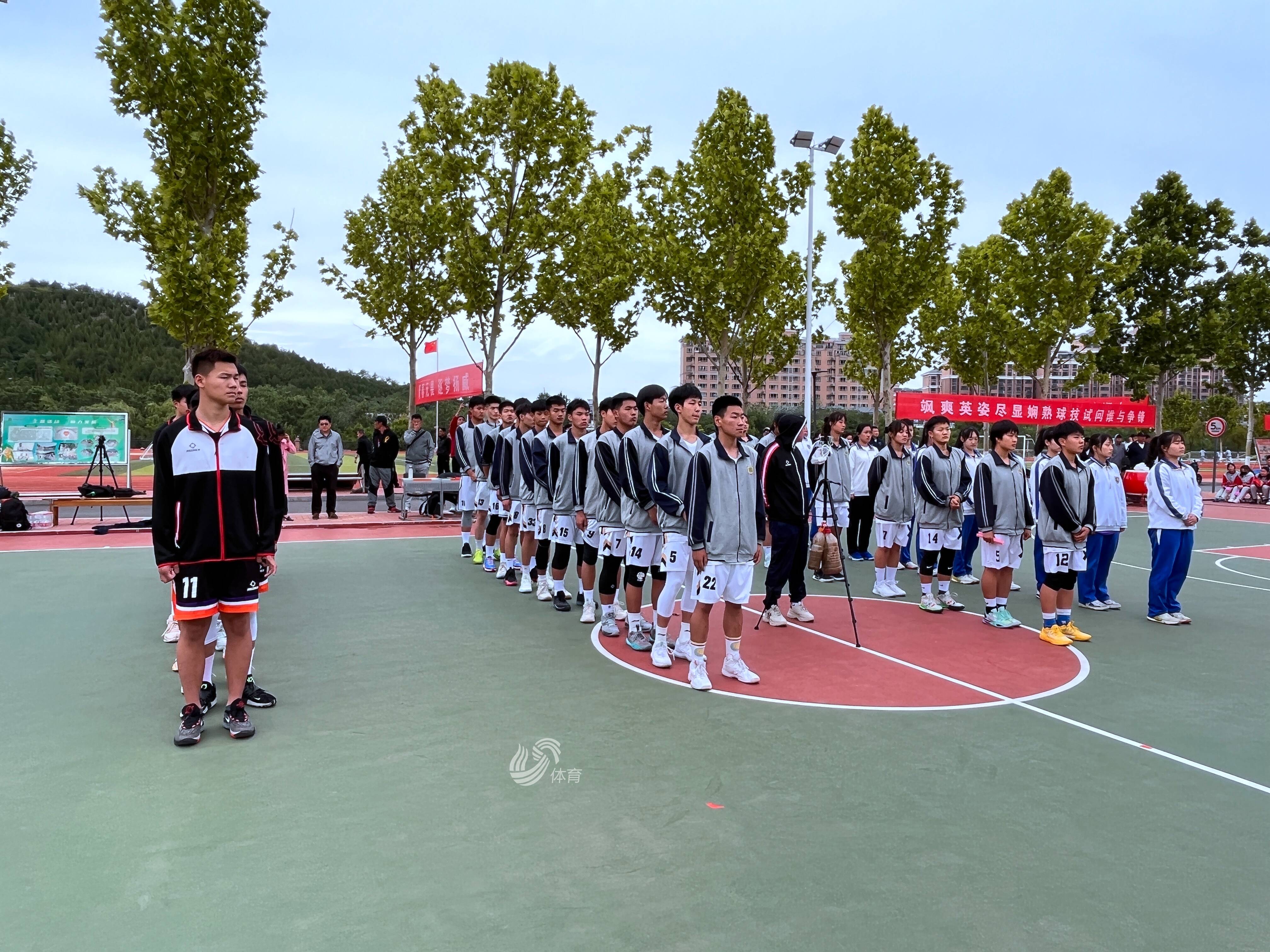 济南市“泉城杯”校园篮球联赛市级精英赛开打