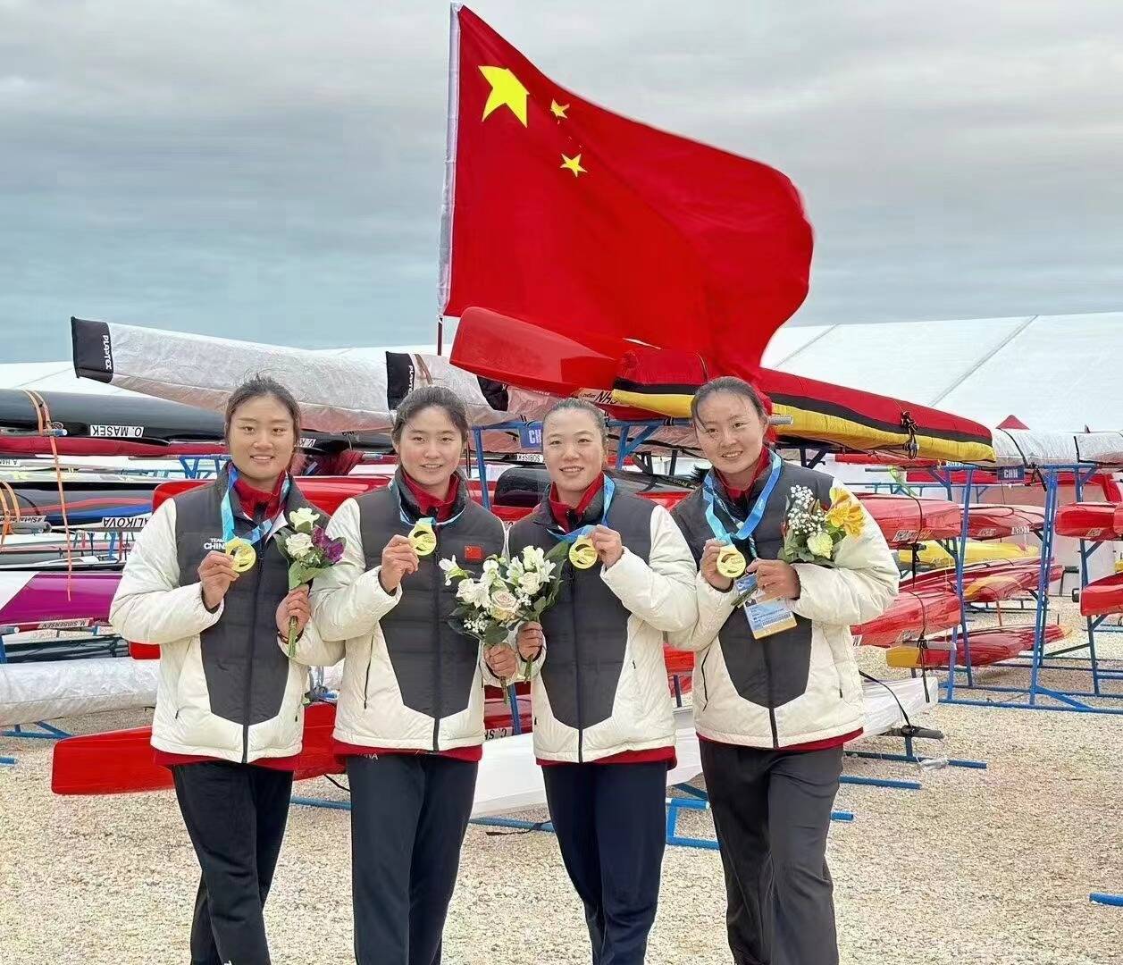 皮划艇世界杯匈牙利站：中国队夺得女子500米四人皮艇冠军