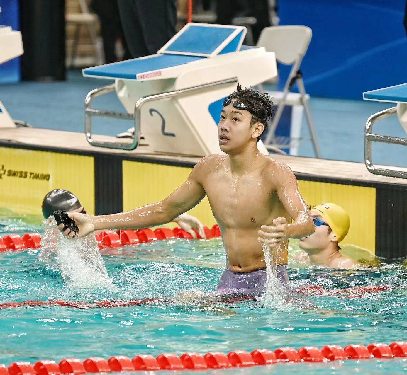祝贺！山东队张展硕获得男子400米自由泳冠军