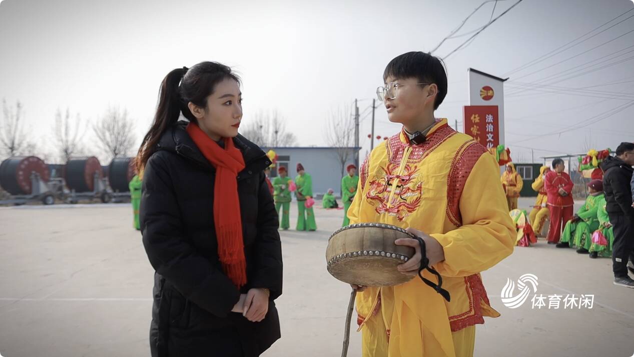 跑秧歌不仅能帮助大家锻炼身体,更是过年期间商河人沟通的平台.