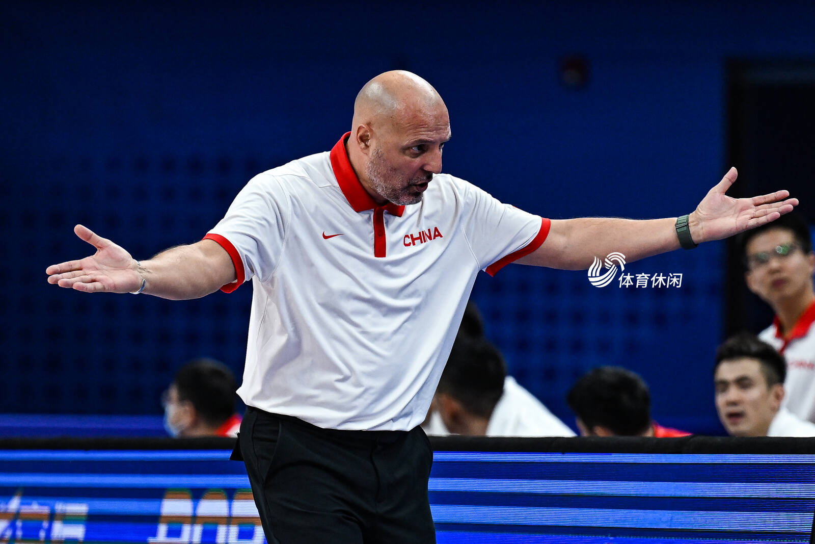俄罗斯男篮主帅今年6月将与中国男篮进行几场友谊赛