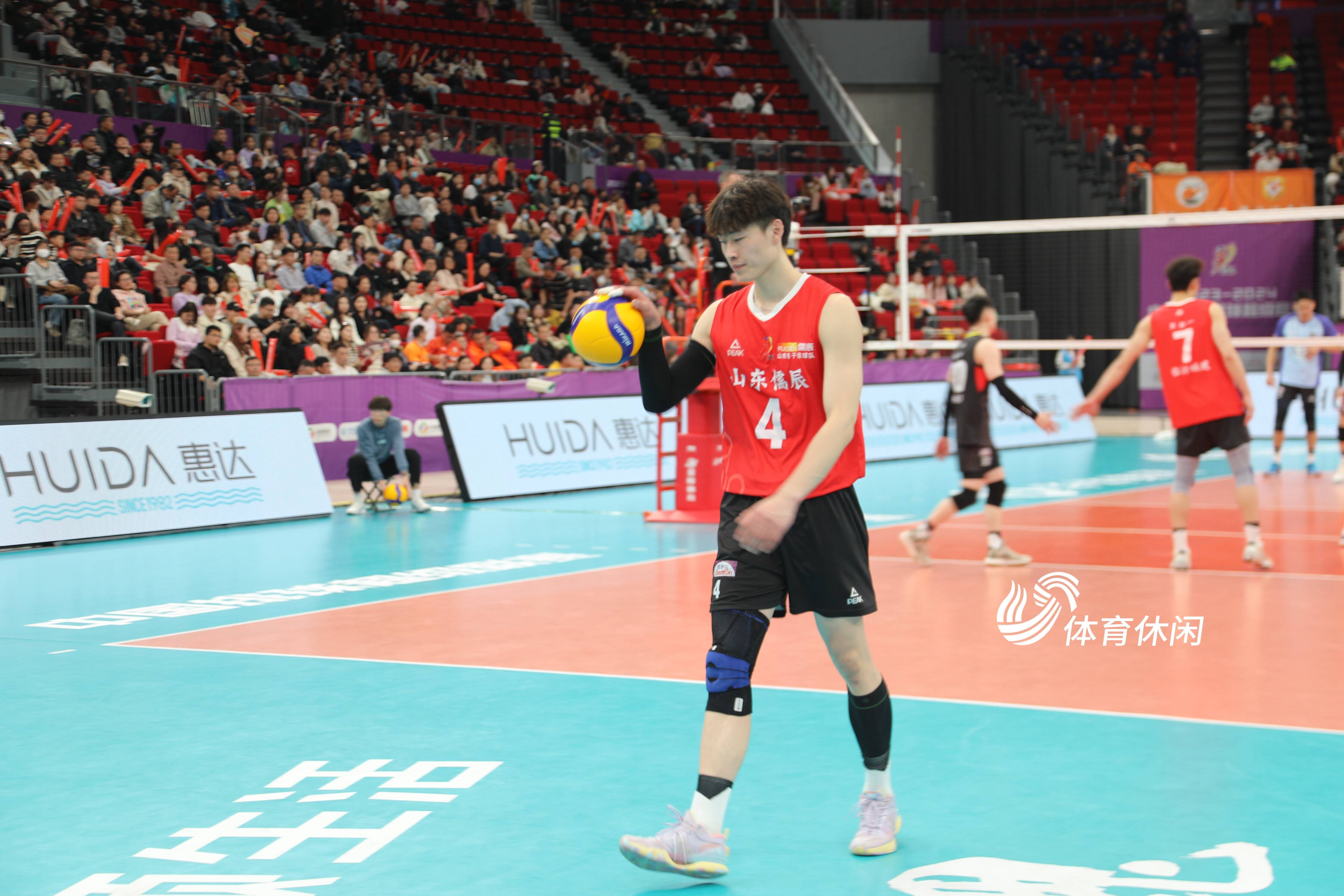 山东男排主场憾负浙江无缘排超四强