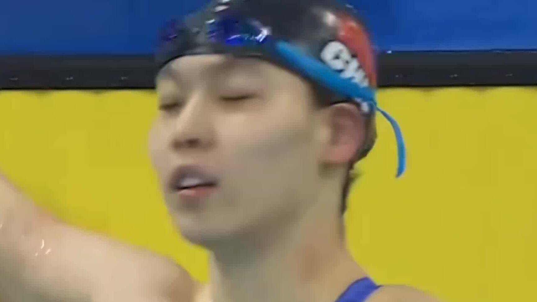 山东游泳队再夺两枚金牌，杨浚瑄夺100自冠军，张展硕夺800自冠军