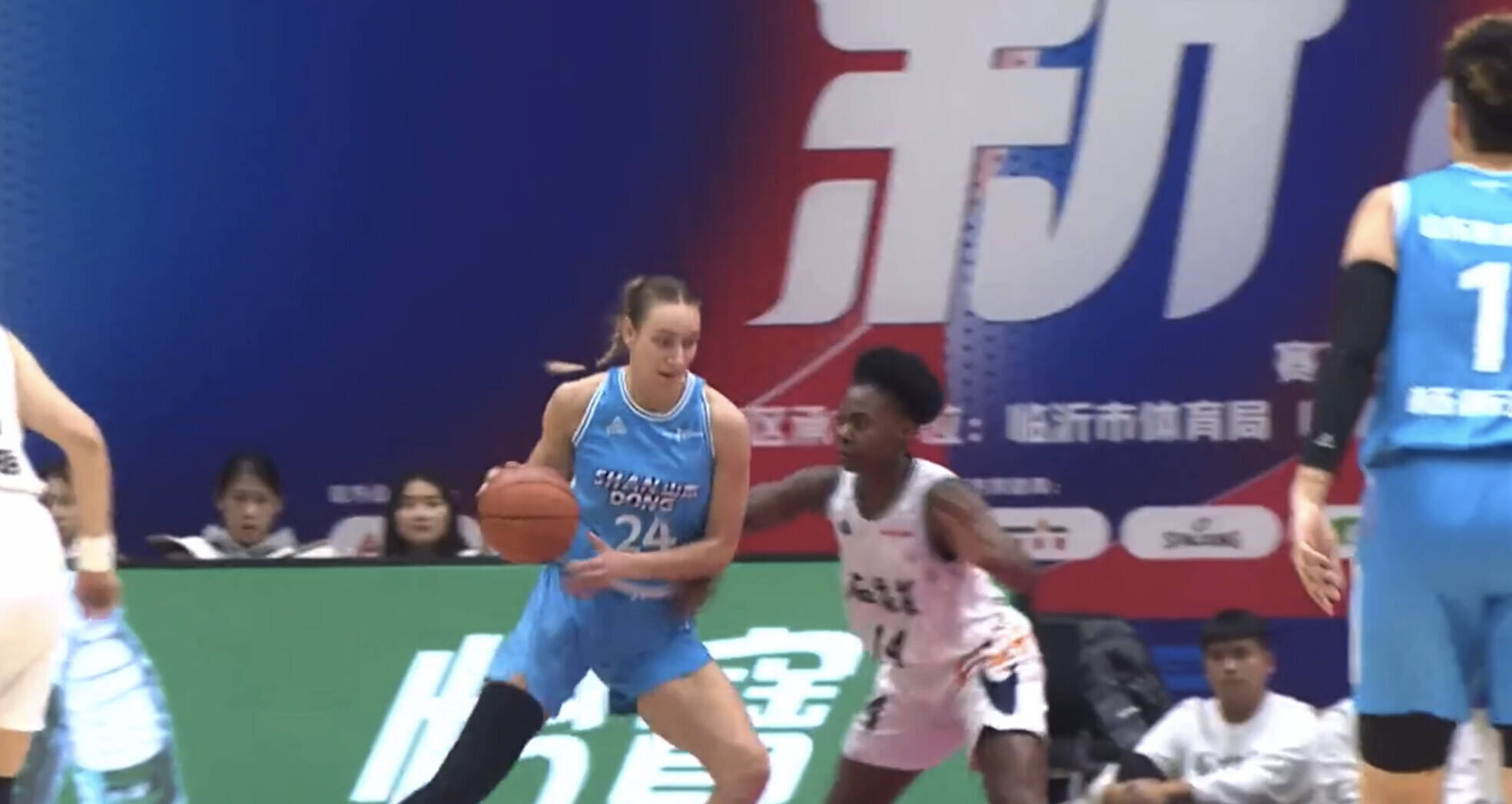 WCBA常規賽：山東高速赤水河酒女籃78-63石家莊英勵