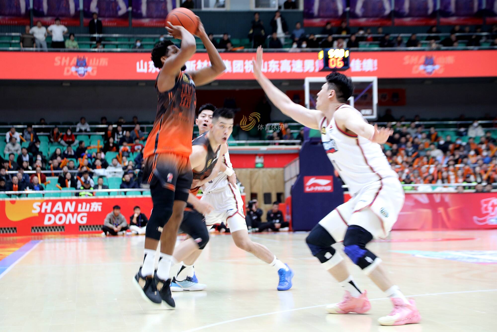 新年主場首勝！山東高速男籃129-116戰勝南京頭排蘇酒