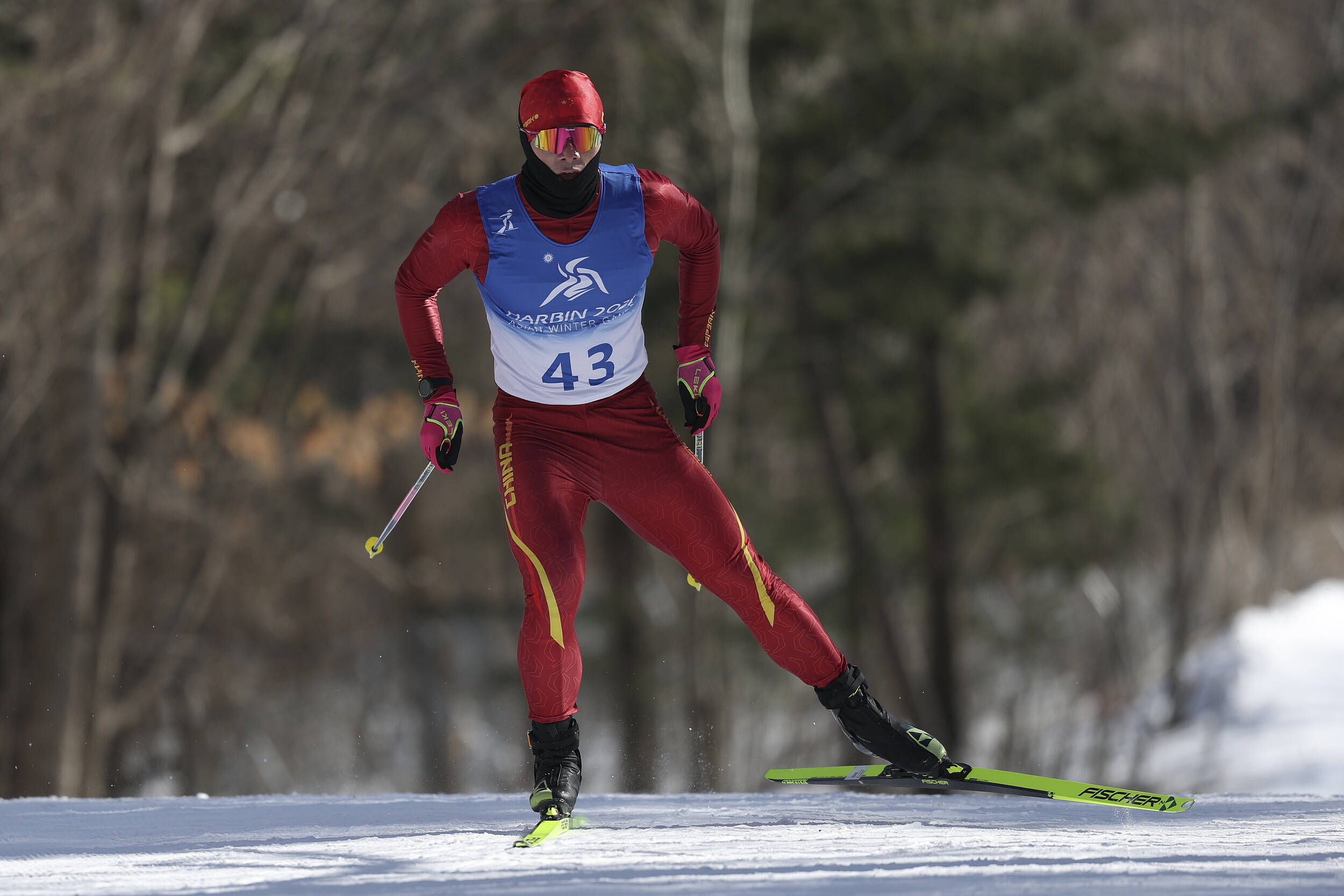 亞冬會越野滑雪男子4x7.5公裏接力 山東健兒李明林隨中國隊奪金