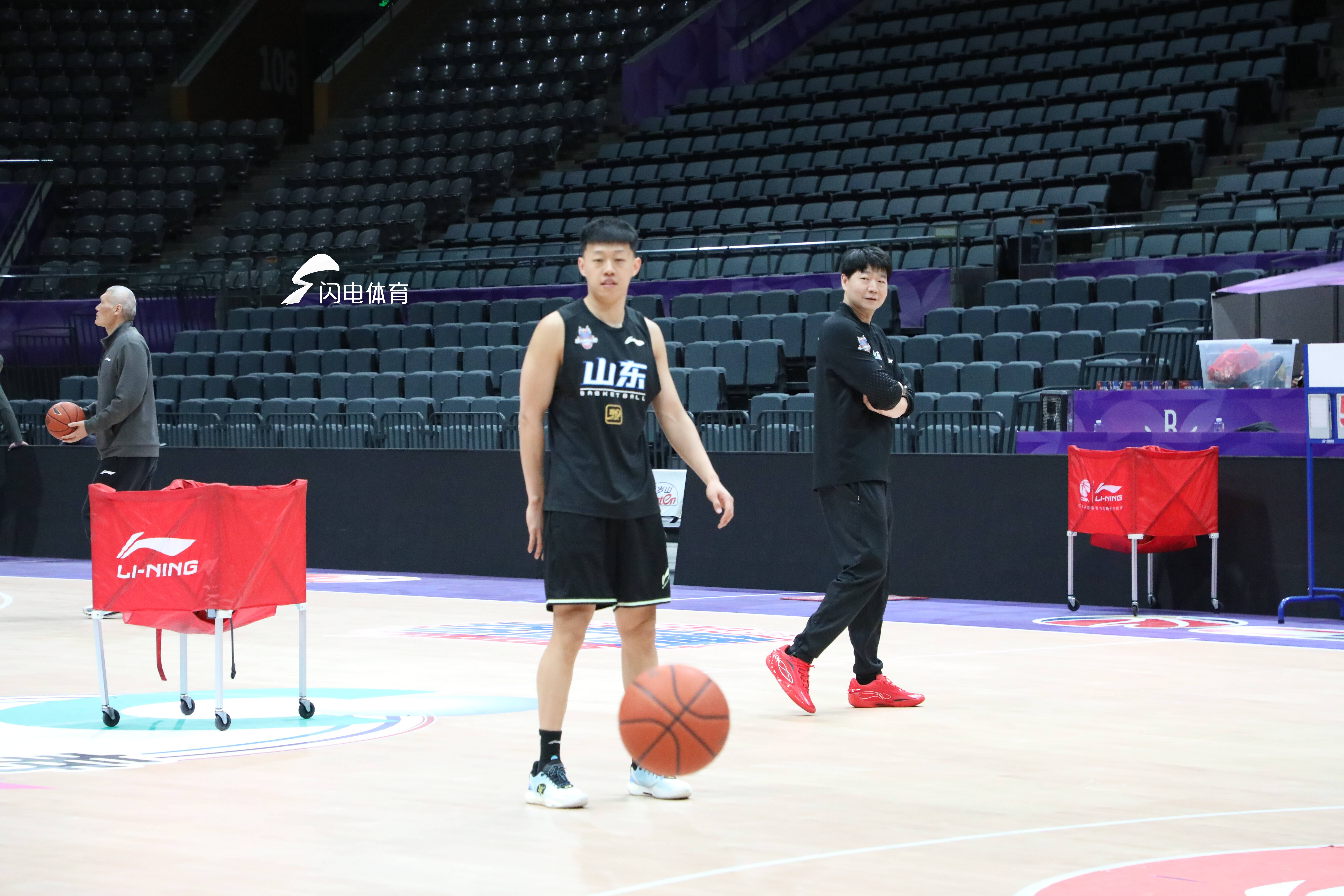山东高速男篮背水一战客场挑战北控 邱彪：把比赛打回济南