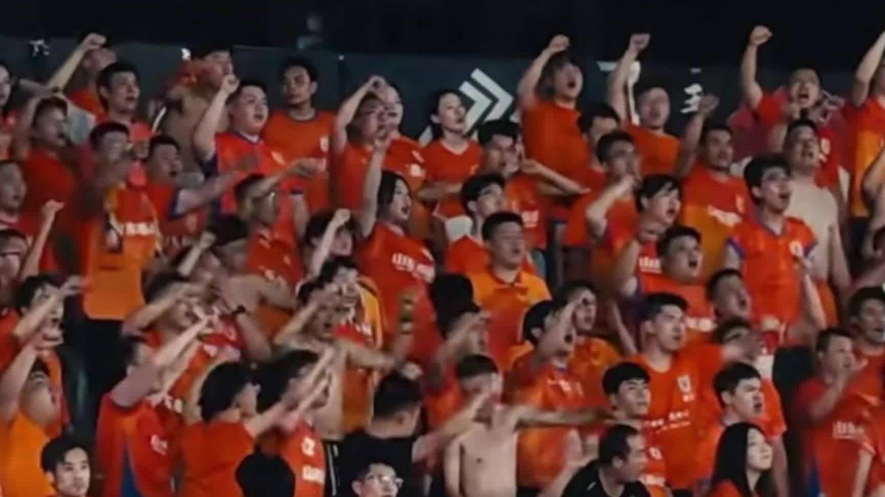 小城因足球而瘋狂，泰山B隊主場鄒城用足球書寫傳奇