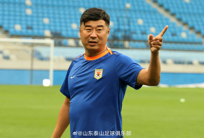 韓鵬：第一場比賽細節處理不好，新外援取代誰要和俱樂部溝通