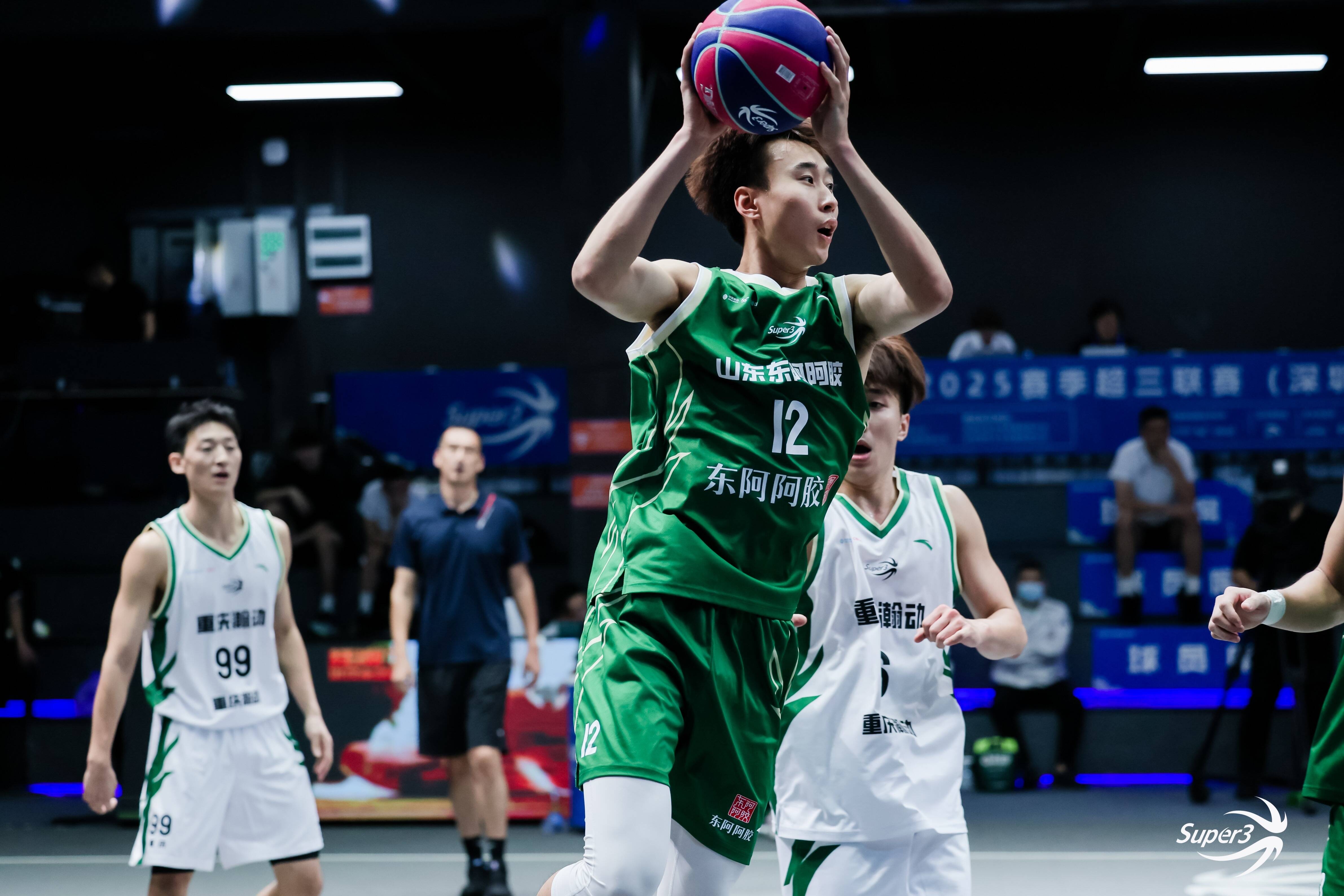 超三聯賽深圳大區賽：山東東阿阿膠隊首日鏖戰，遺憾吞下三連敗