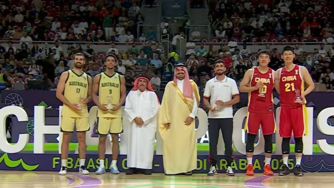 王俊傑、胡金秋入選本屆亞洲杯最佳陣容