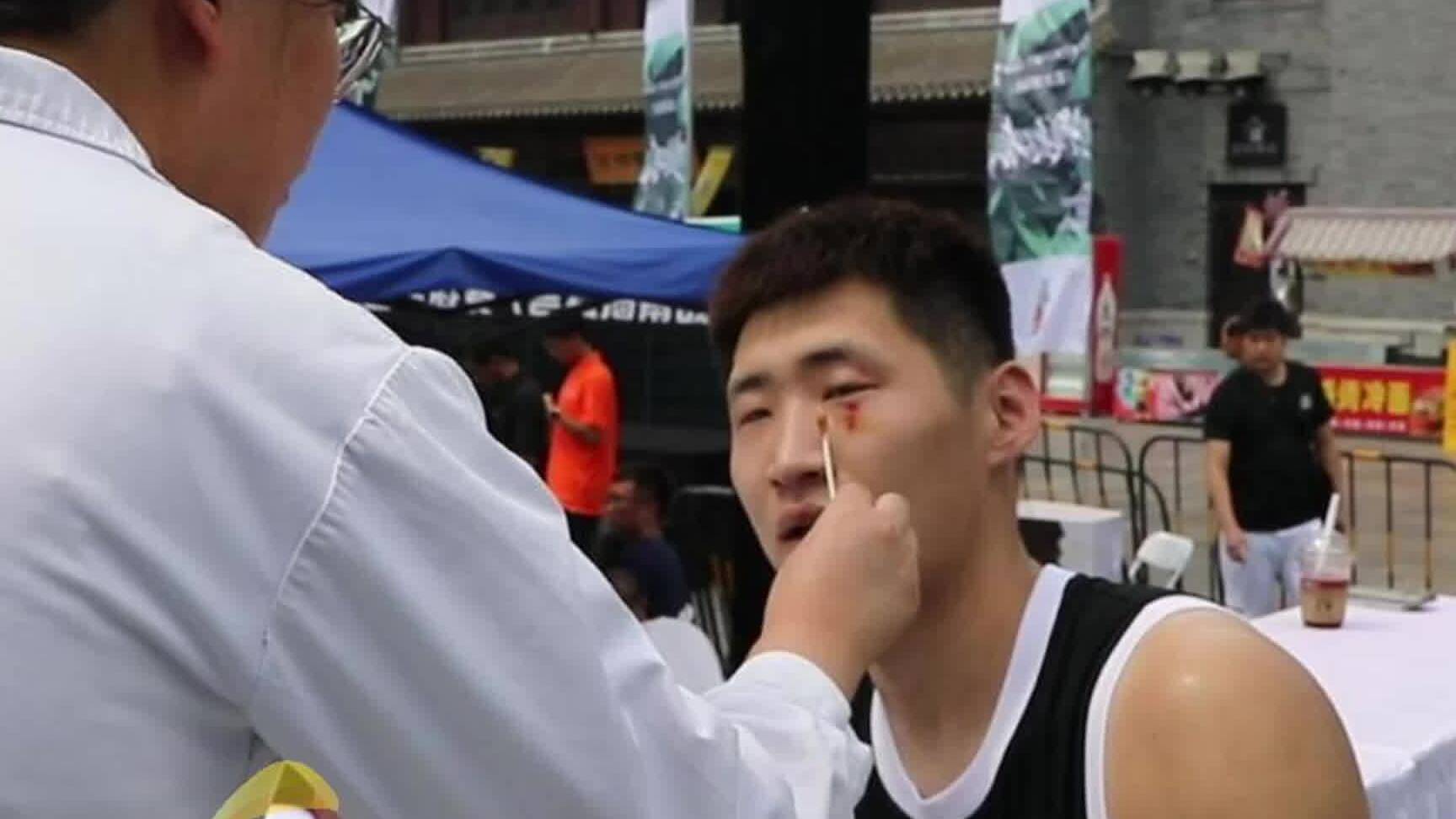 山東省三人籃球聯賽莒縣揭幕戰驚現“胡金秋”