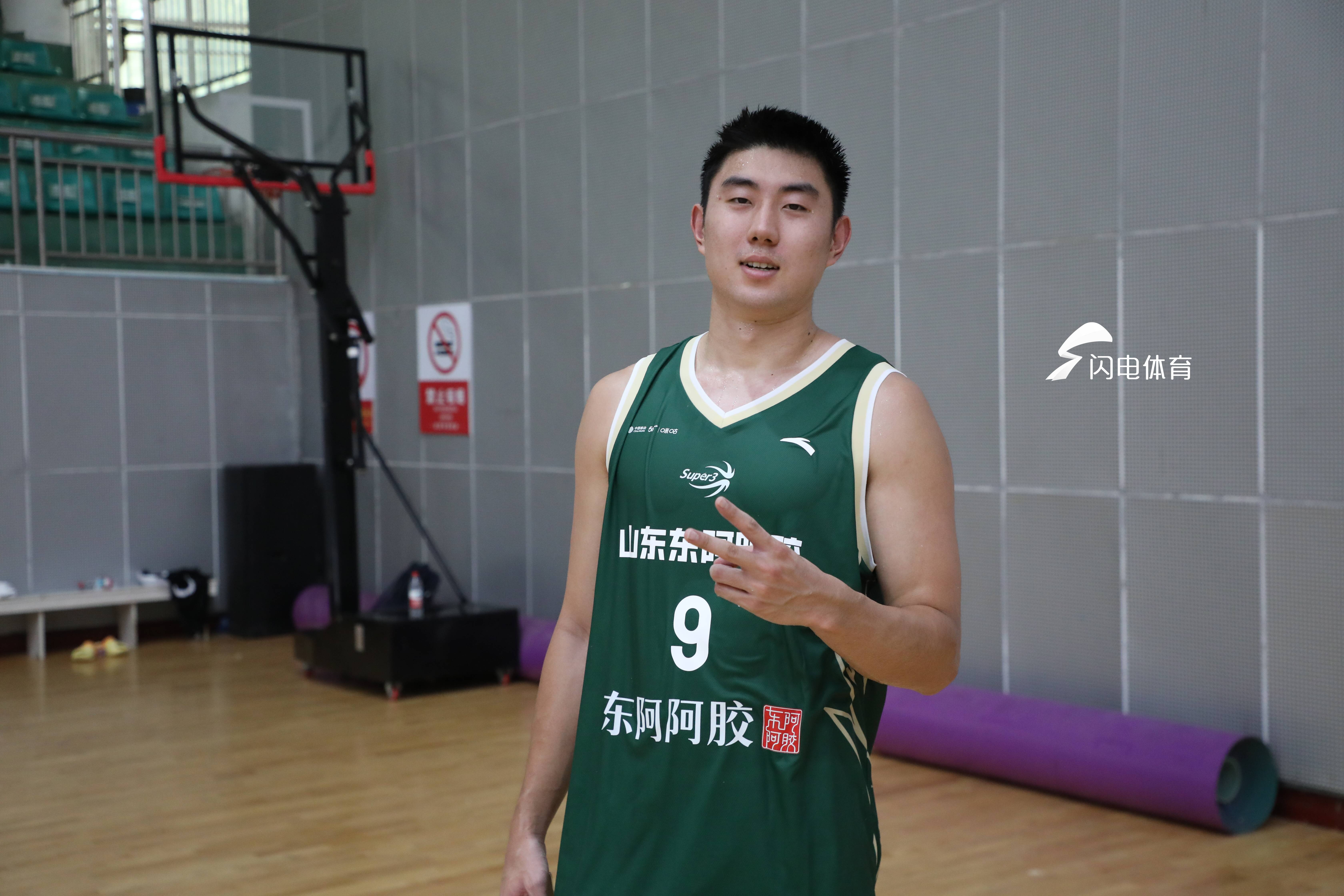 最好的氛圍就是回家：呂思衛再披戰袍加入山東東阿阿膠隊