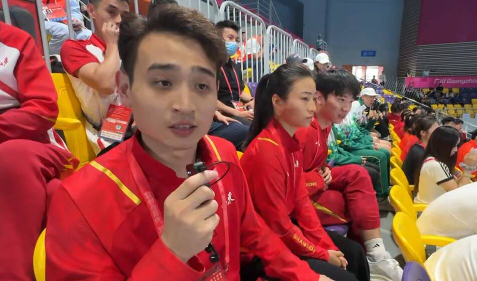 十五運會:全運冠軍劉德文現場觀賽 感謝恩師 “吉祥熊”為他帶來好運