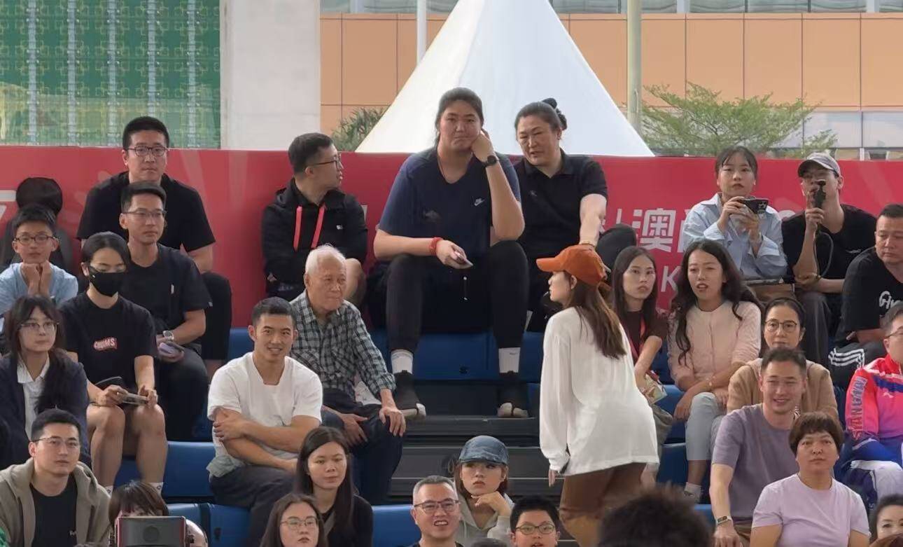 山東三人女籃15-12力克四川，挺進十五運會決賽