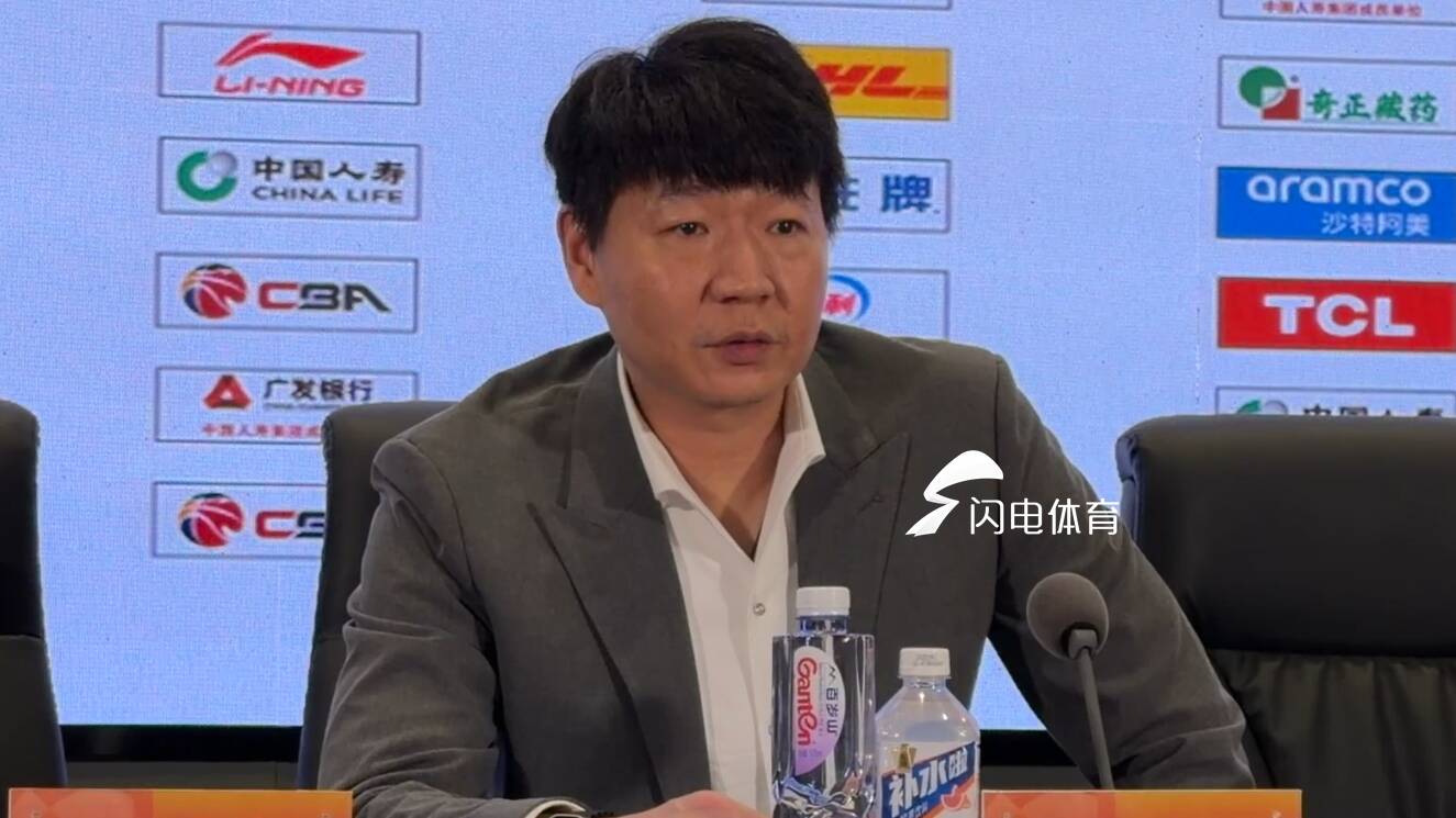 山東高速男籃惜敗深圳，邱彪主動擔責，直指防守要害