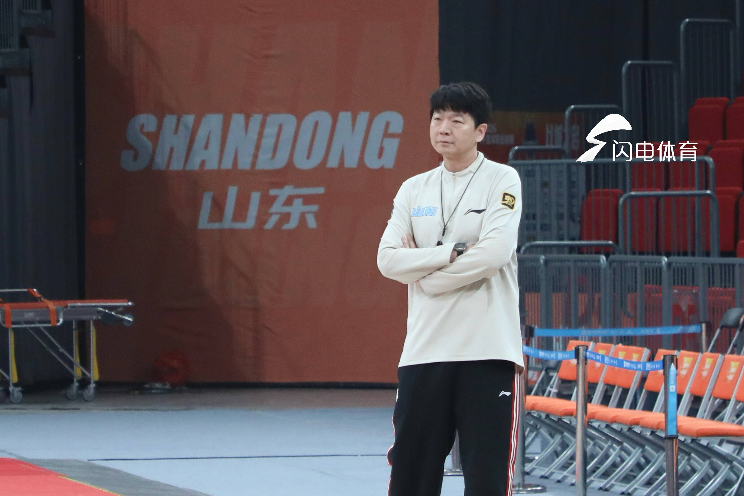 晋鲁大战今晚一触即发，谁能先“止血”？