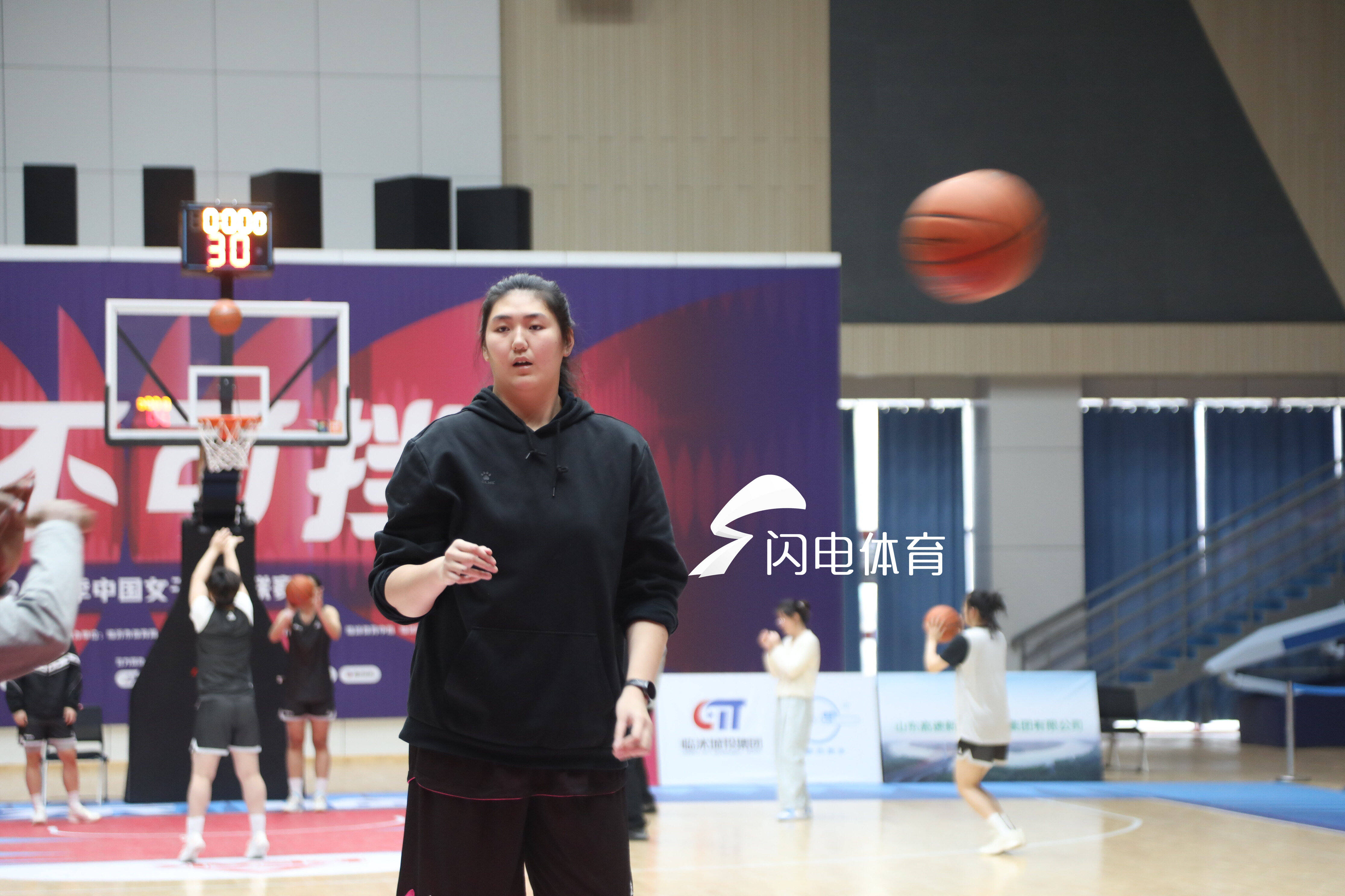 山東高速女籃迎戰石家莊英勵，張子宇將迎首秀，主帥呼籲降低期待