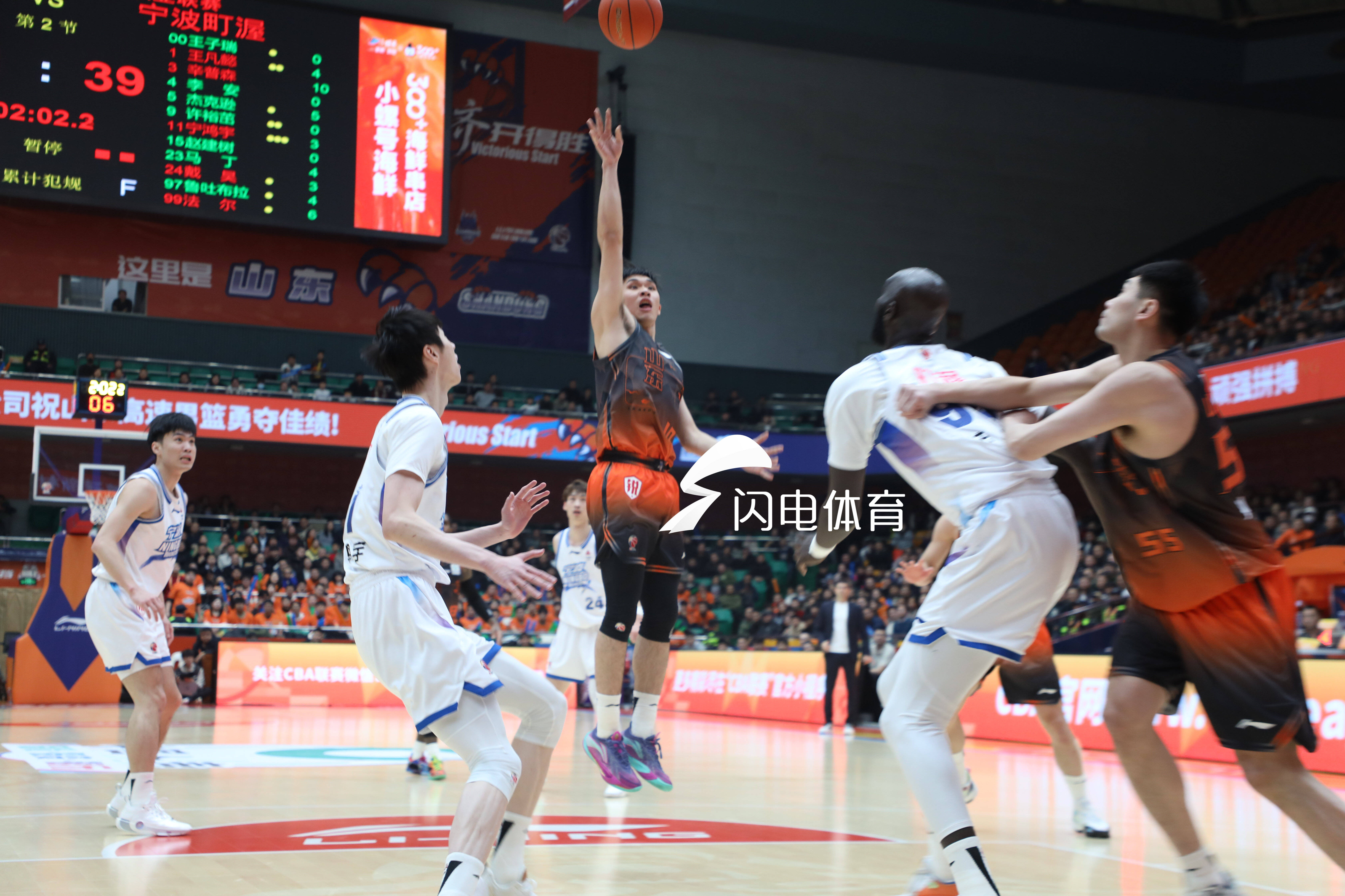 山东高速男篮99-75战胜宁波,取得4连胜