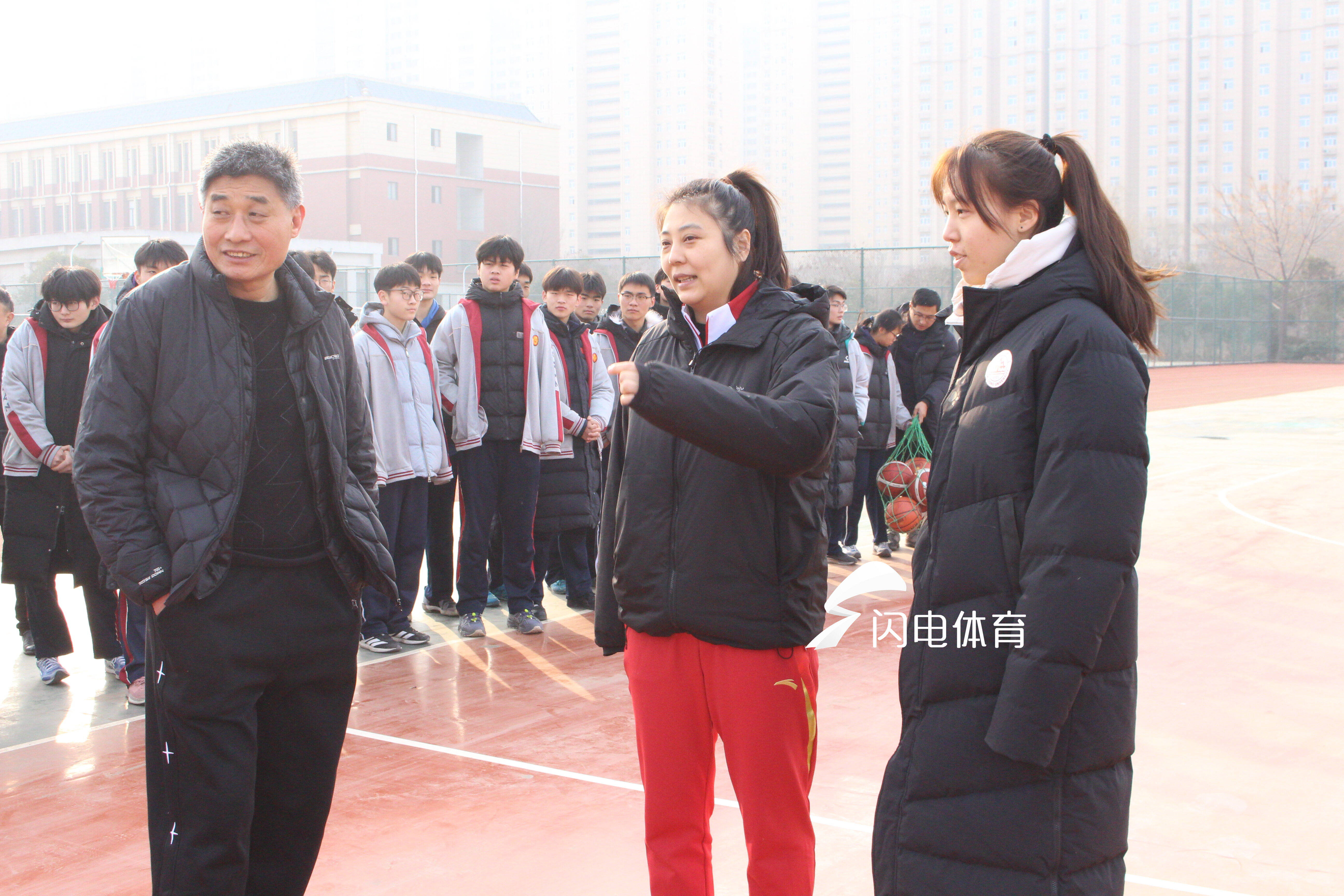 “全运会冠军进校园”活动走进山东省成武第一中学
