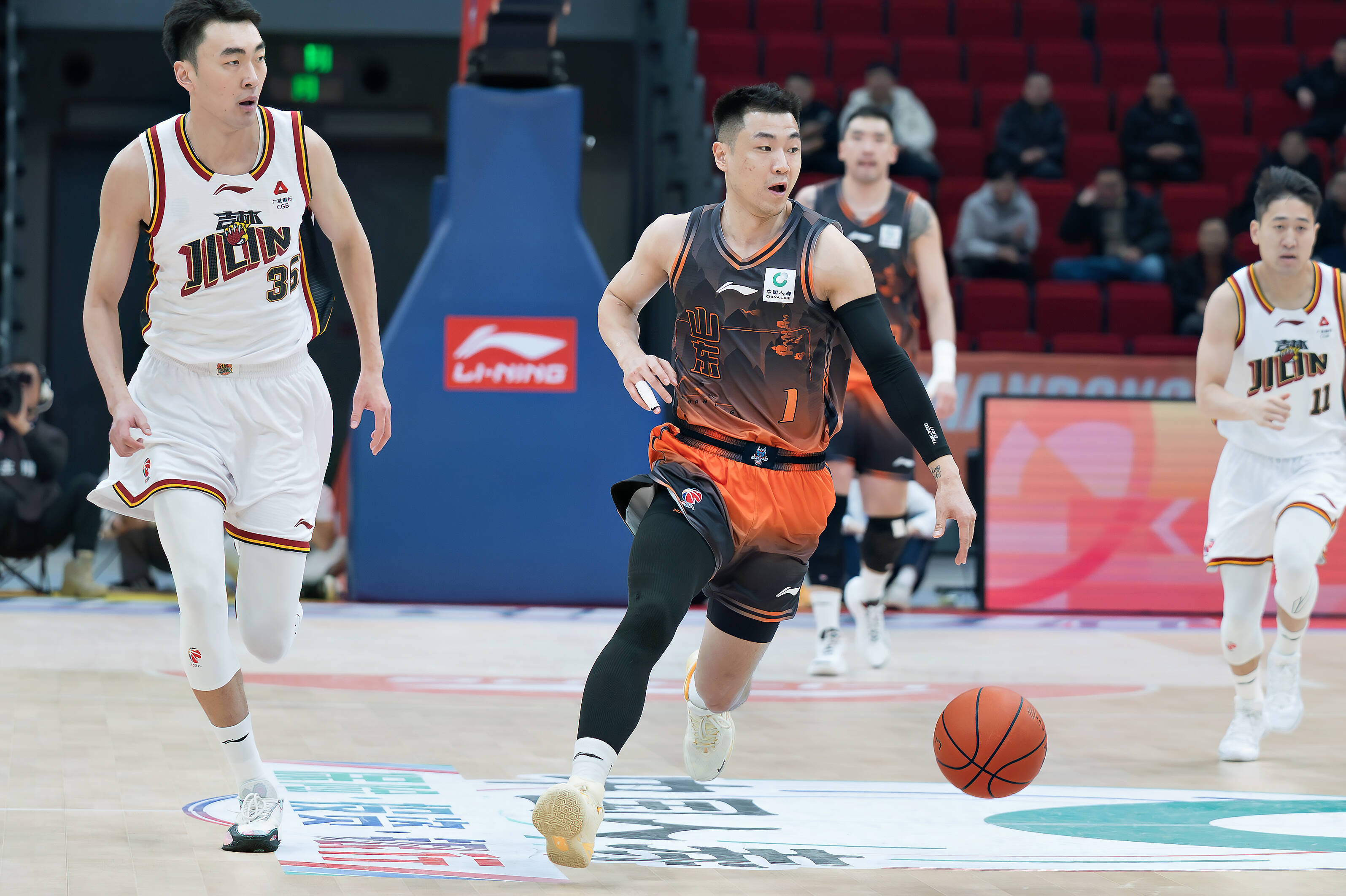侃球时间丨CBA第一阶段收官 山东高速暂列第6
